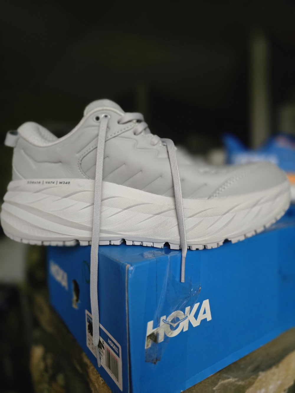 HOKA NIB  One One Gray Performance Running Shoe.  Women's Sz 10.  Men's Sz 9.